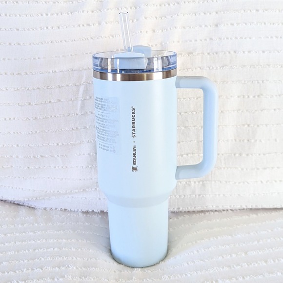 Stanley | Dining | New 224 Stanley X Starbucks 40oz Spring Blue H20 ...